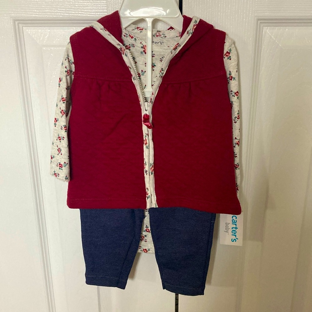 Carter’s 3 piece matching set
